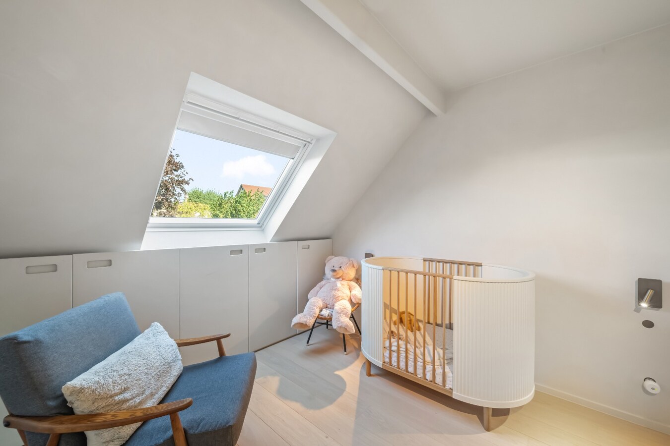 Exclusief gerenoveerde villa in een rustige doodlopende straat nabij het centrum van Knokke 