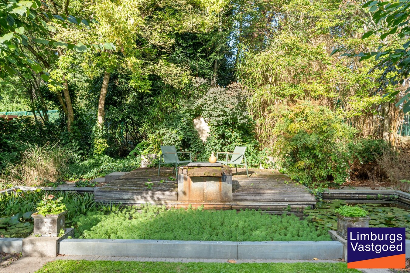 Centraal gelegen woning, 4 slpk, 180 m² bewoonbare oppervlakte, 9a 99ca 