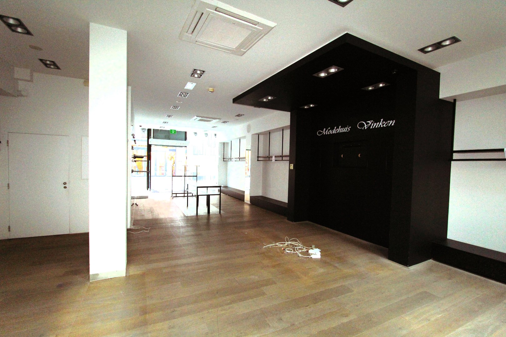 VOLLEDIG INSTAPKLAAR HANDELSPAND 