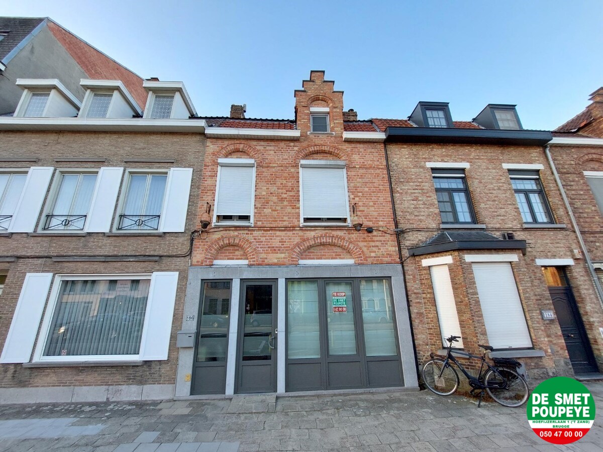 Ruime centraal gelegen rijwoning 