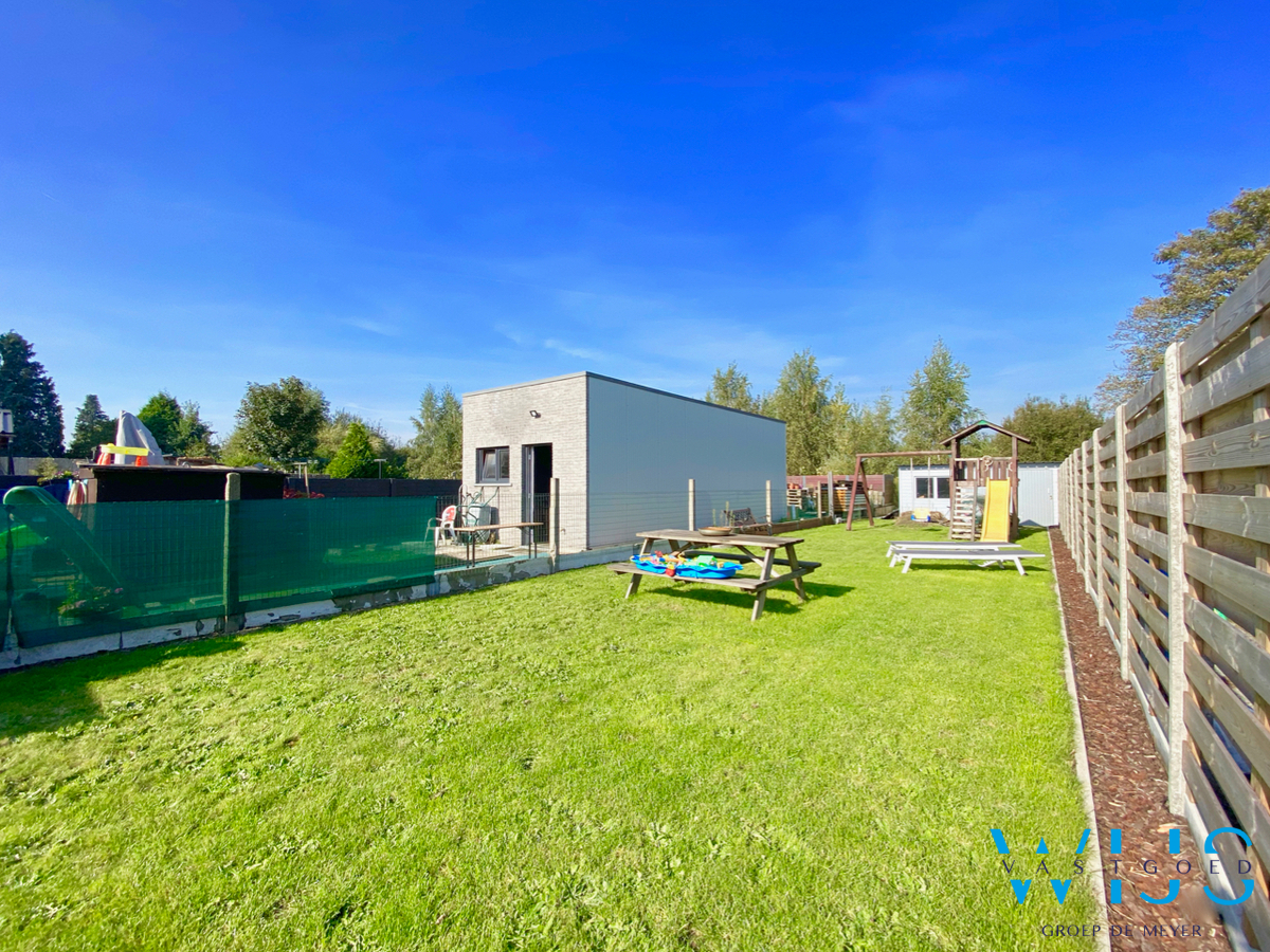 Instapklare HOB met zeer aangename tuin te Evergem ! 