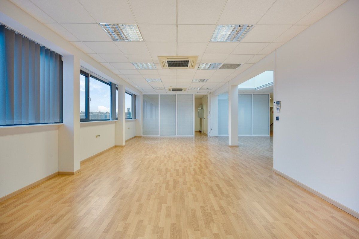 Kantoren te huur in het industriepark te Haasrode/Heverlee met parking - opp. 626 m² (totaal) 