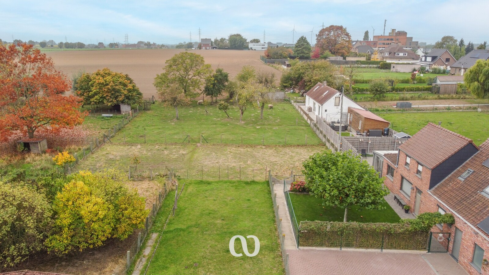 Rustig gelegen open bebouwing op mooi perceel 