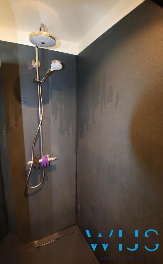 Leuke gezinswoning met 4 slaapkamers + tuin en garage te Zelzate! 