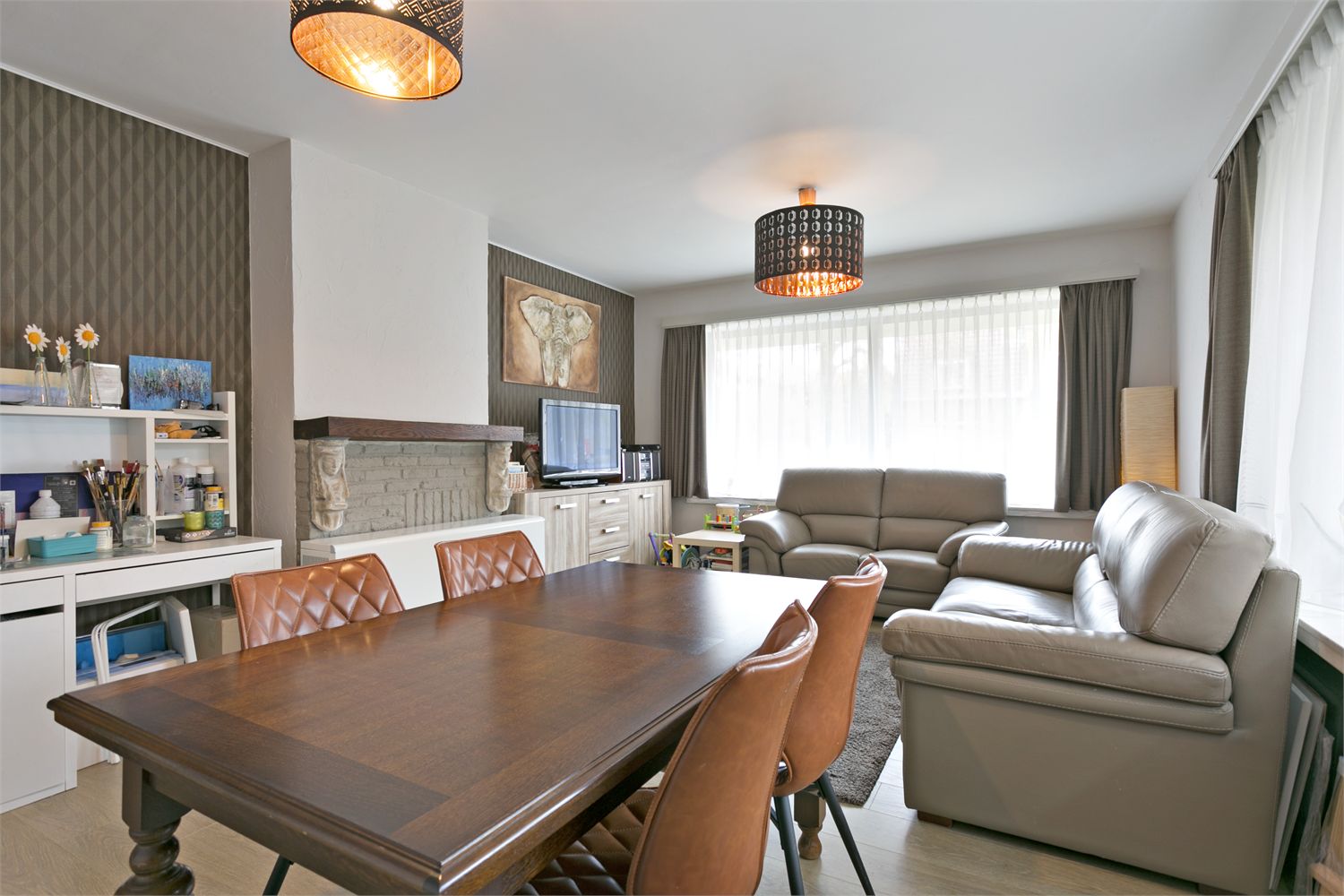 Appartement te koop. 