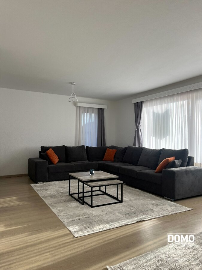 GUNSTIG GELEGEN 2-SLAAPKAMER APPARTEMENT TE LEOPOLDSBURG. 