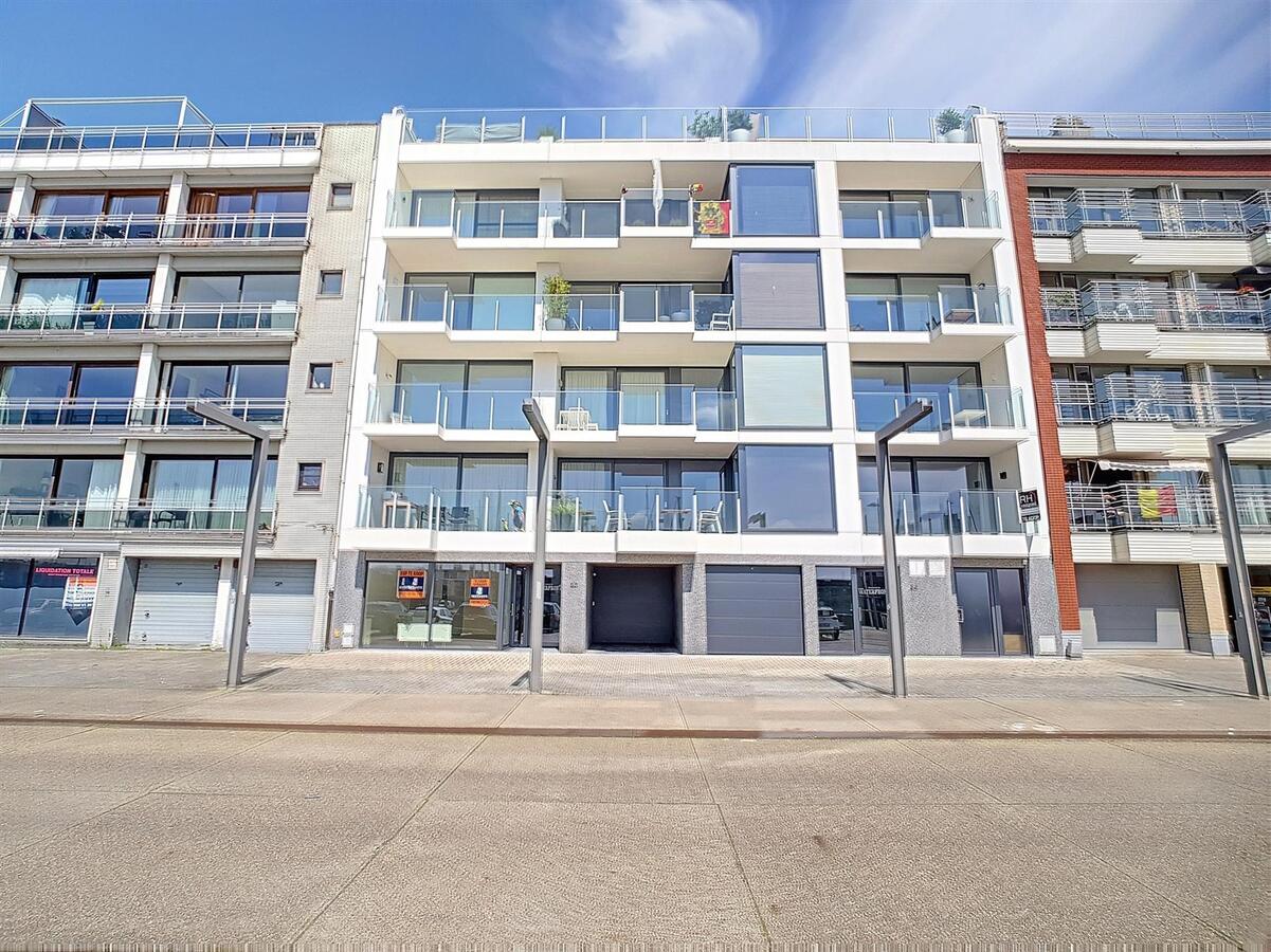Zeer recent (°2017) woonappartement op de Rederskaai mét autostandplaats - Zeebrugge 