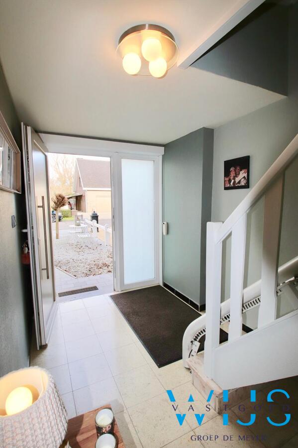 Instapklare Bel-étage in het centrum van Ertvelde! 