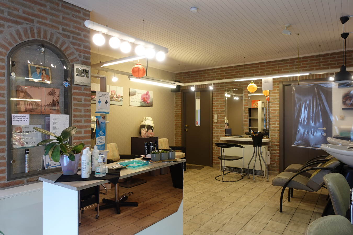 Ruime woning met handelsruimte in centrum 