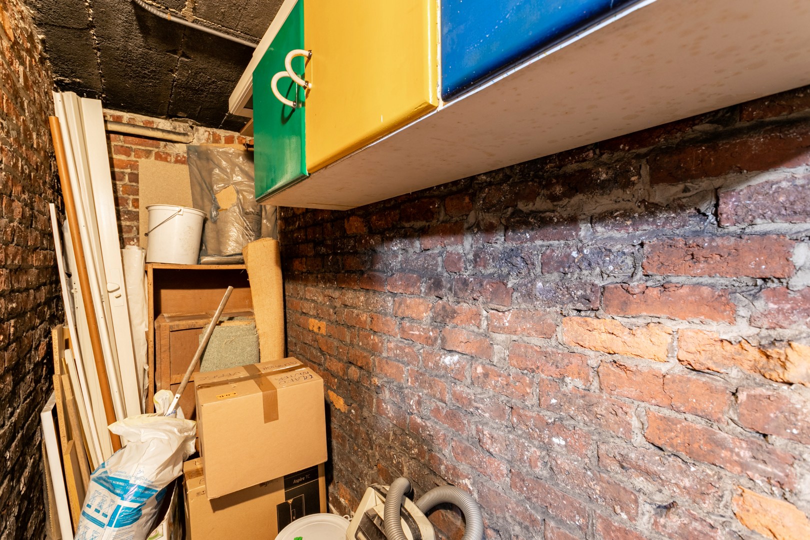 Karaktervol appartement met 2-3 slpk nabij het Brugmannplein. 