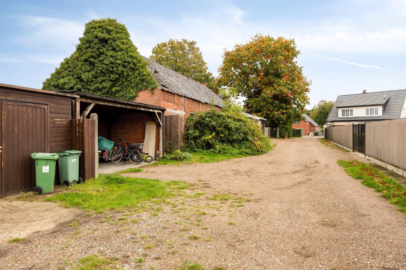 Handelsruimte/kantoor van 145 m2 in centrum Olmen! 