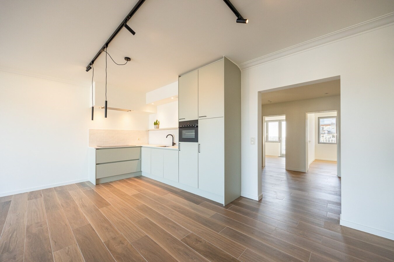 Prachtig gerenoveerd appartement 104 m² met 3 slaapkamers 