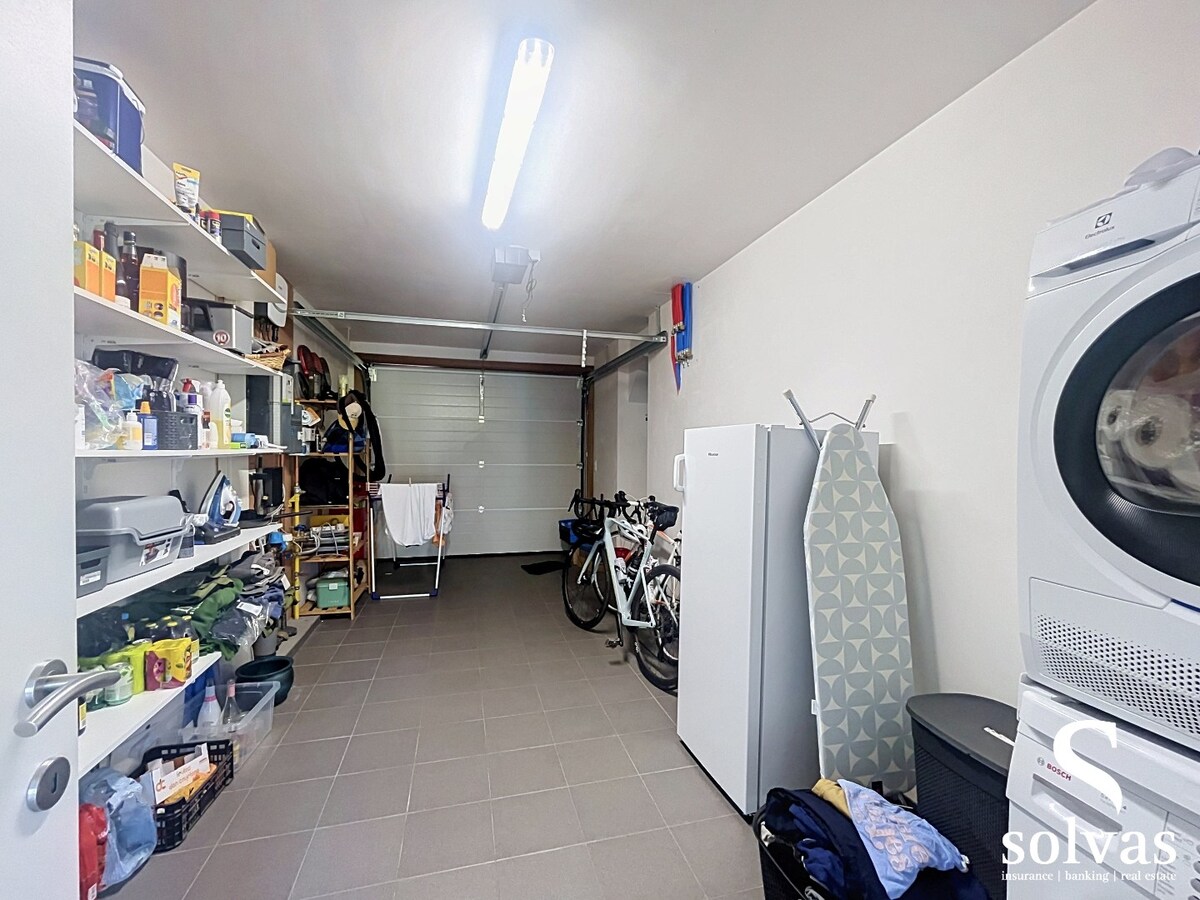Moderne woning te huur met garage 
