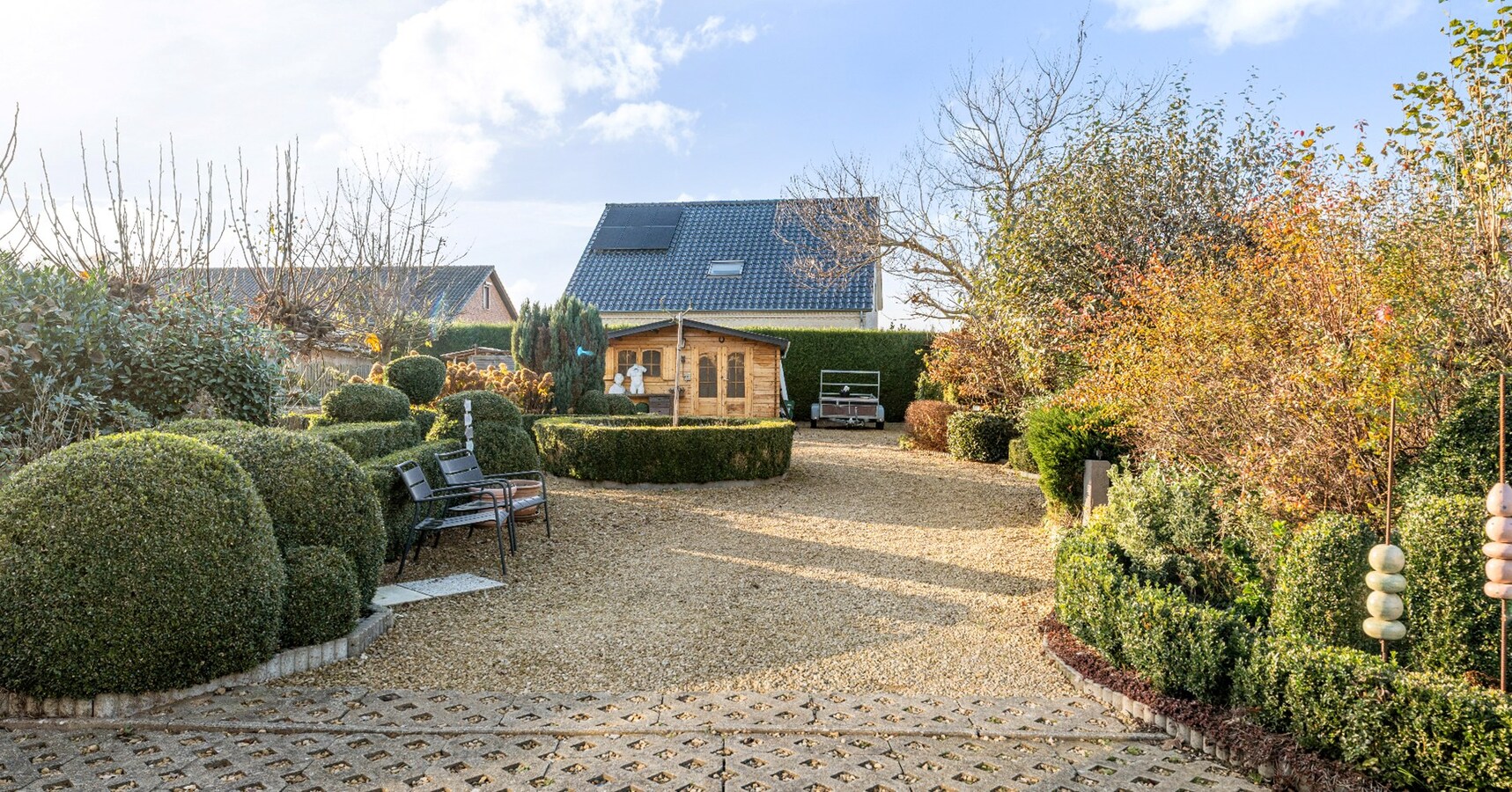 Duurzame, veelzijdige woning met karakter, energiezuinig comfort én prachtige tuin, op toplocatie. 