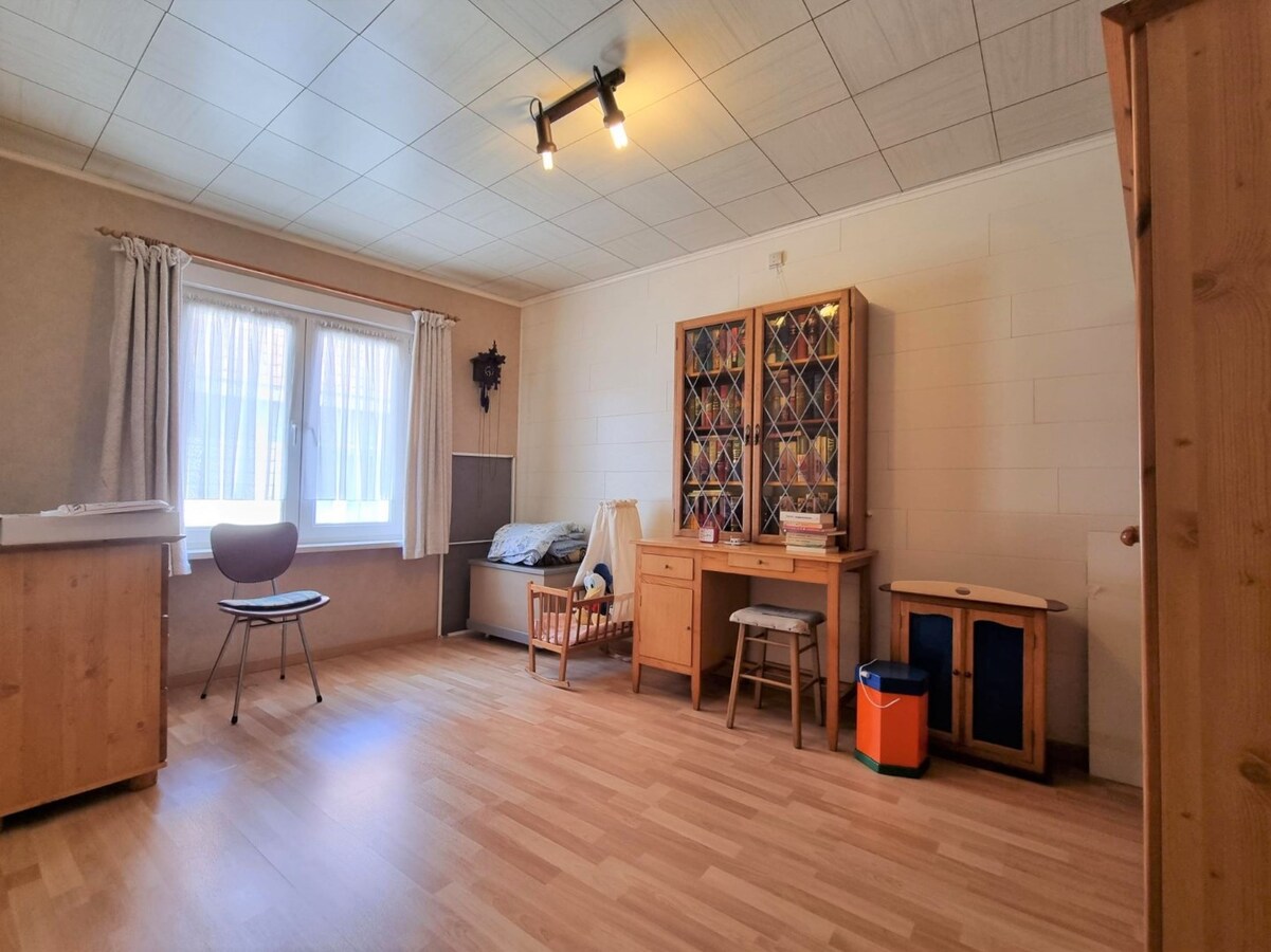 Betaalbare en instapklare woning zeer centraal gelegen te Heist 