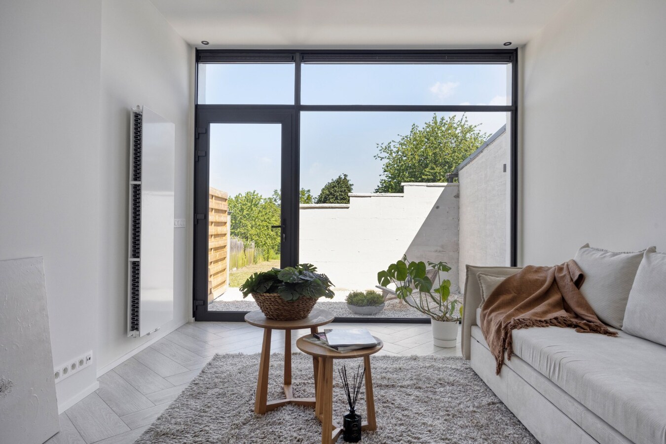 Prachtig volledig gerenoveerde woning met tuin en 3 slaapkamers in Tienen 