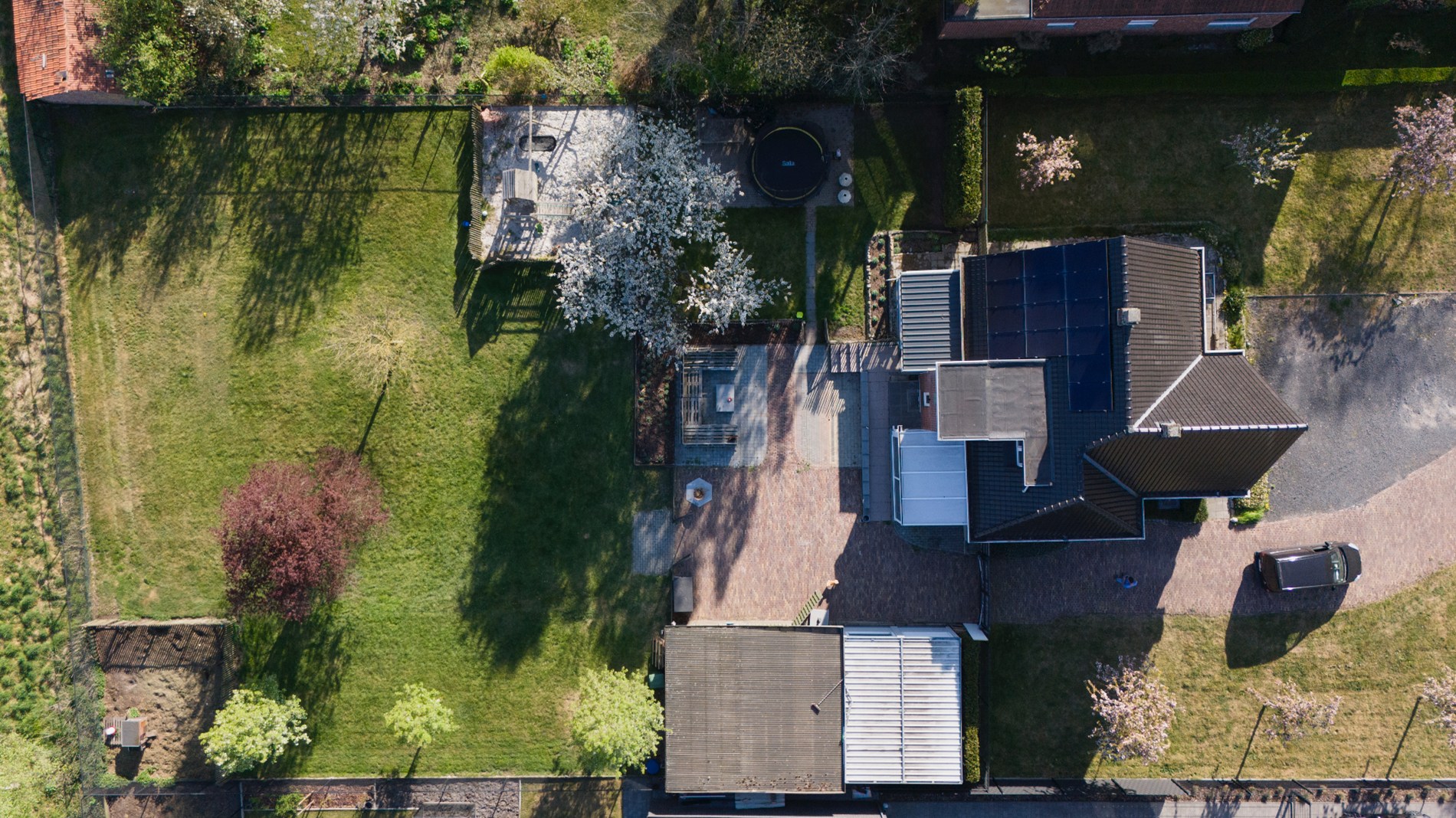 Charmante, instapklare gezinswoning met 4 slpk. op 18a 74ca in Lommel-Kerkhoven 