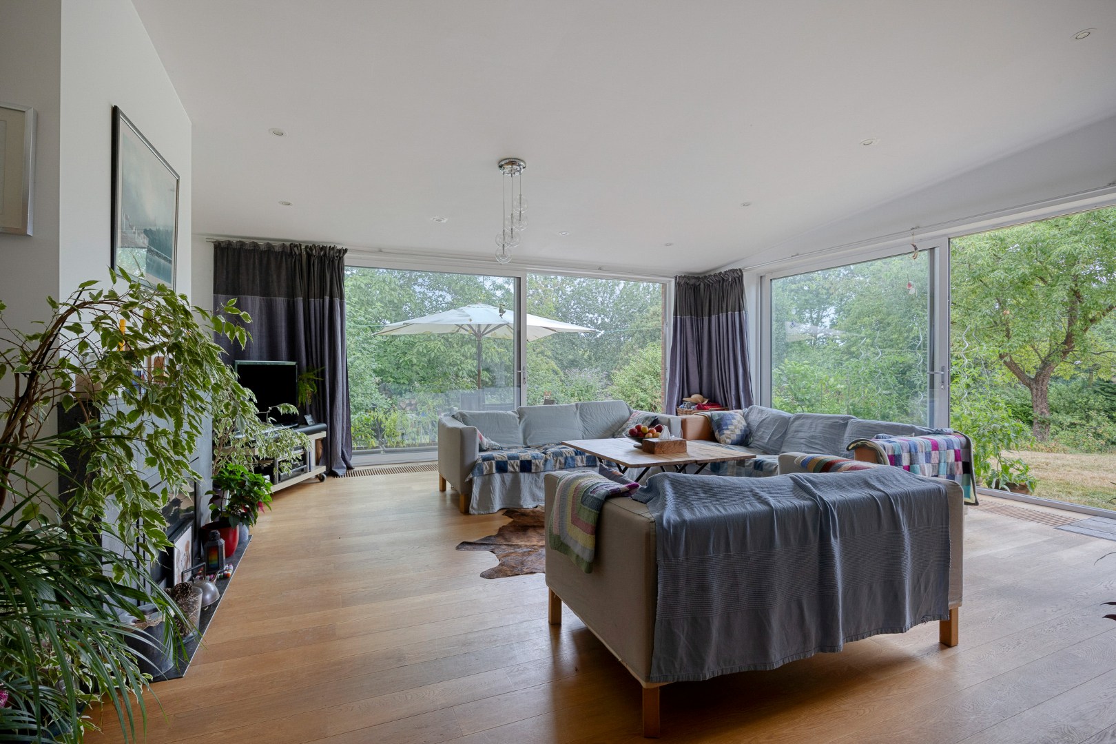 WONING met 4 kamers + bureau + garage 1640 SINT-GENESIUS-RODE 