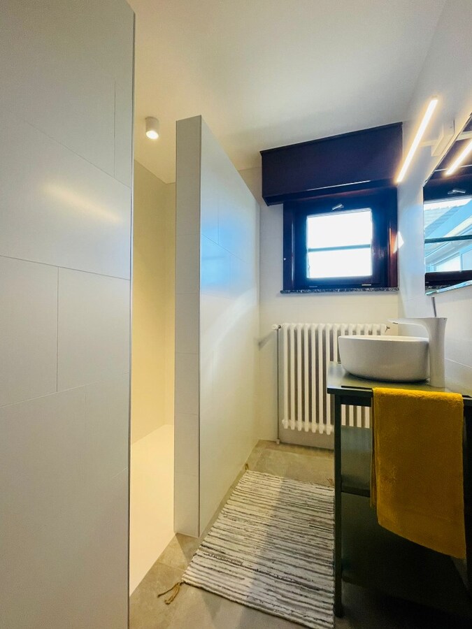 Ruime gezinswoning met 3 slaapkamers en garage 