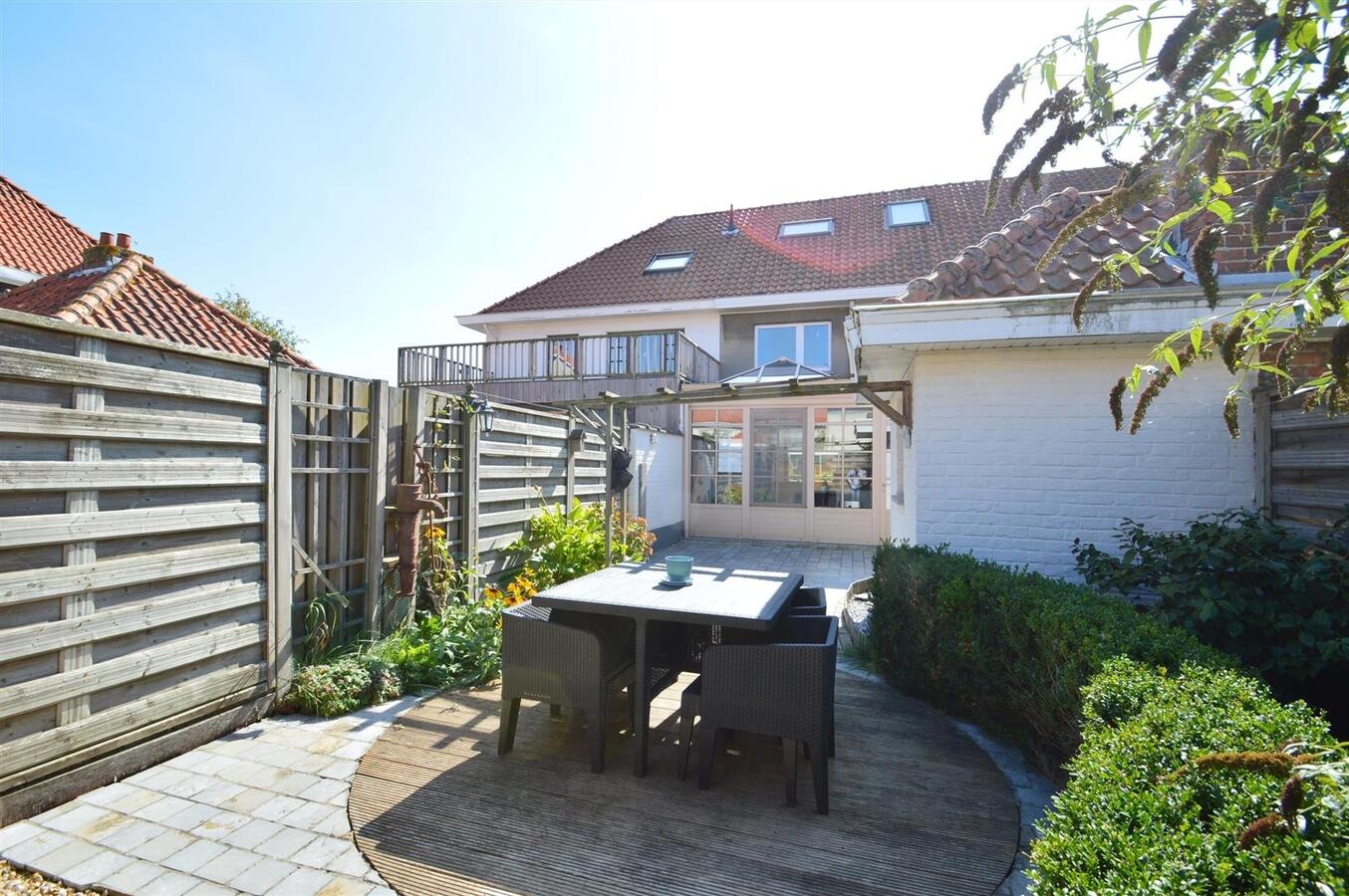 Leuke gezinswoning met aangelegd terras - Heist 