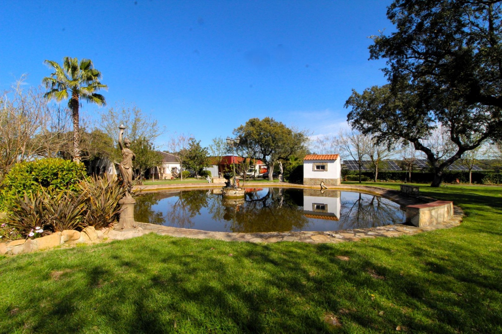 Villa te koop in Badajoz