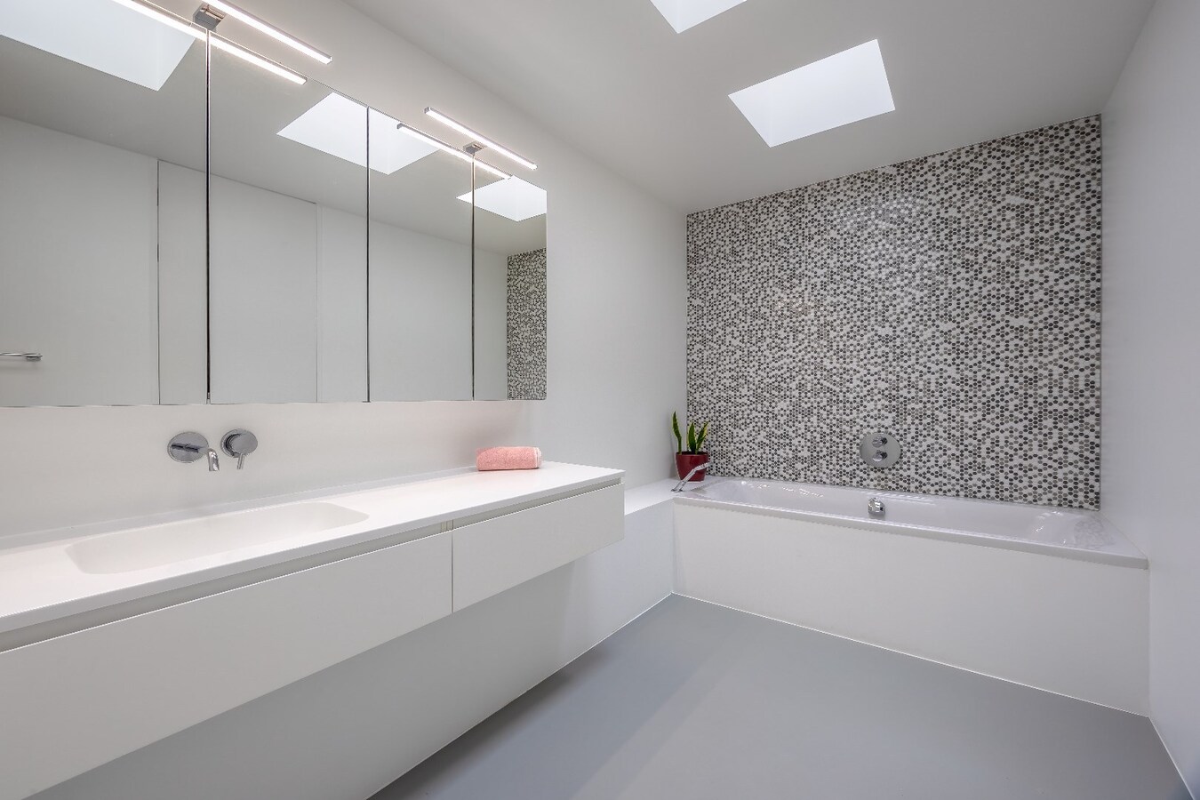 Prachtige, energiezuinige woning met 3 slaapkamers op rustige locatie te Zoersel 