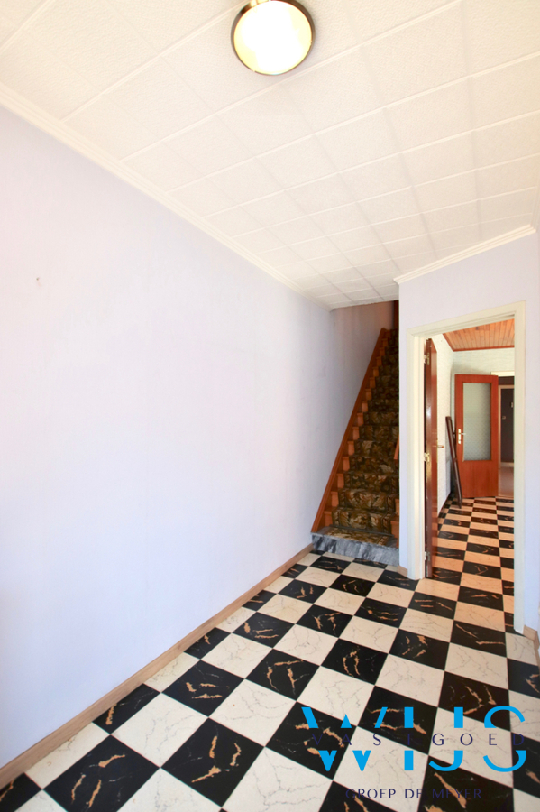 Ruim woonhuis op een zeer rustige locatie in Ertvelde ! 