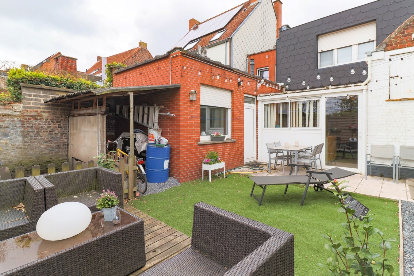 Charmante woning in het centrum van Heule te koop ! 