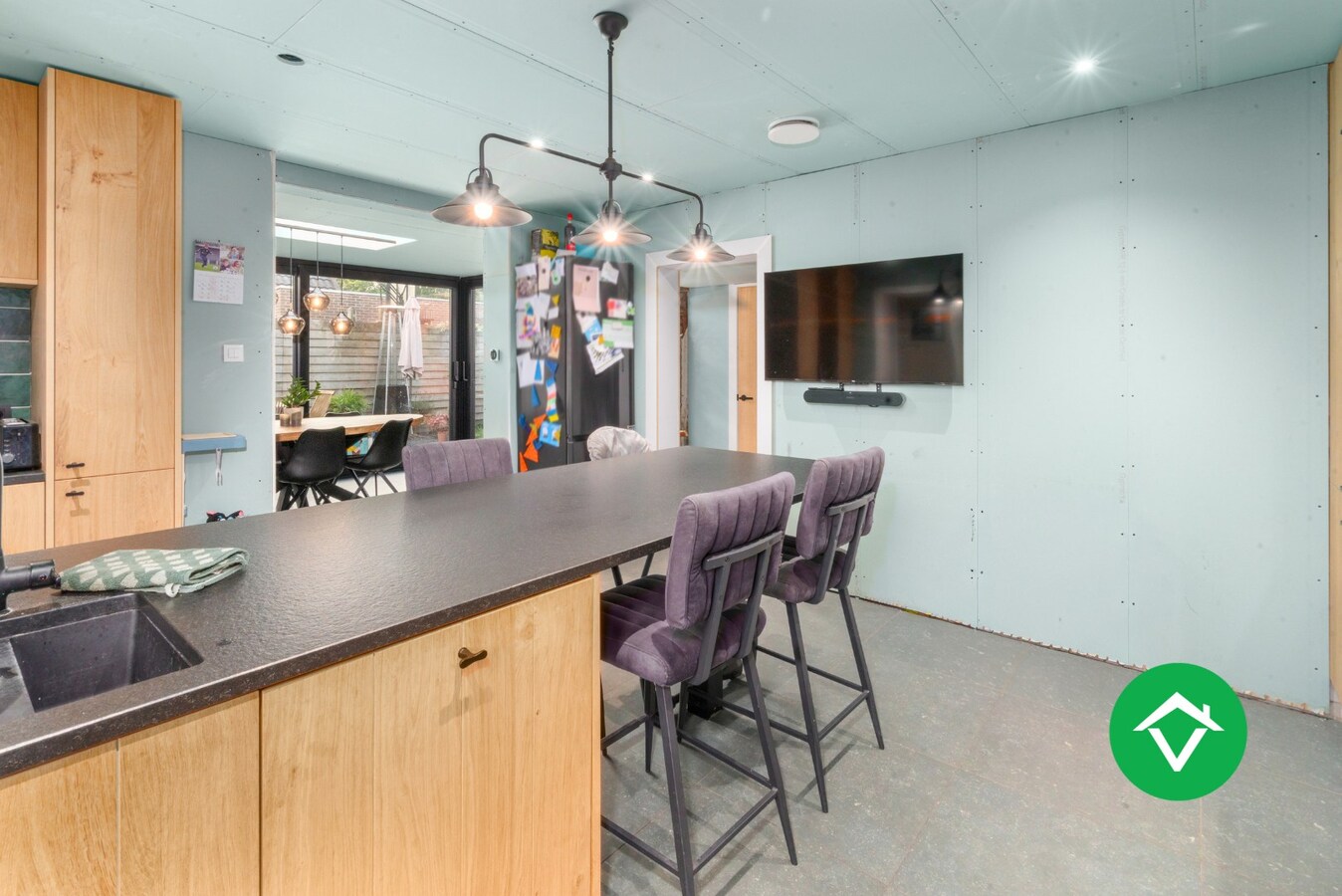 Gerenoveerde statige woning – 5 slaapkamers - EPC B te Torhout (Wijnendale) 