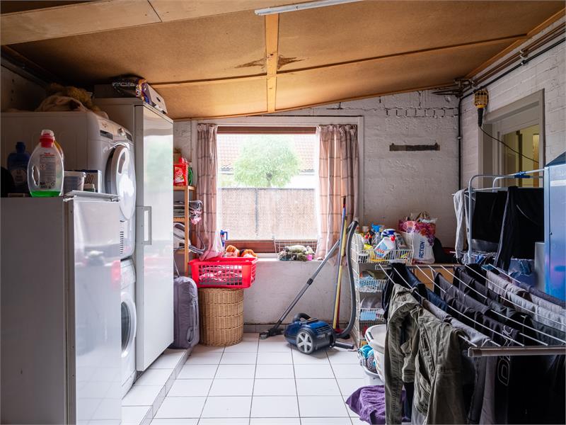 Landelijk gelegen vrijstaande woning op groot stuk grond! 