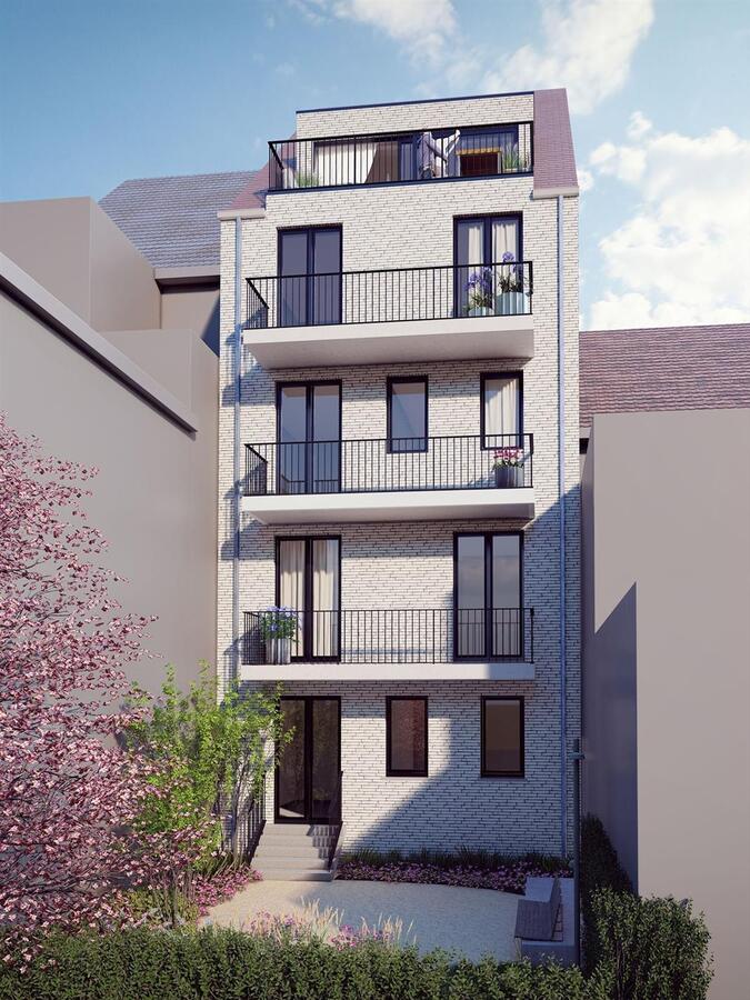 Zeer ruim appartement op de tweede verdieping met 2 terrassen 