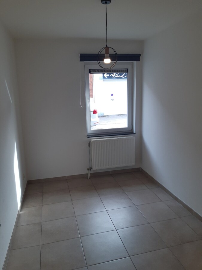 Lichtrijk 2 slpk-appartement te Oudenaarde. 