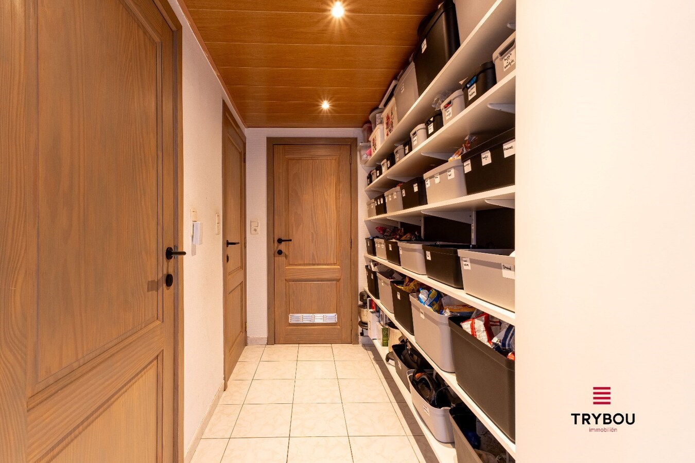 Zeer ruime gezinswoning in het centrum van Houthulst 