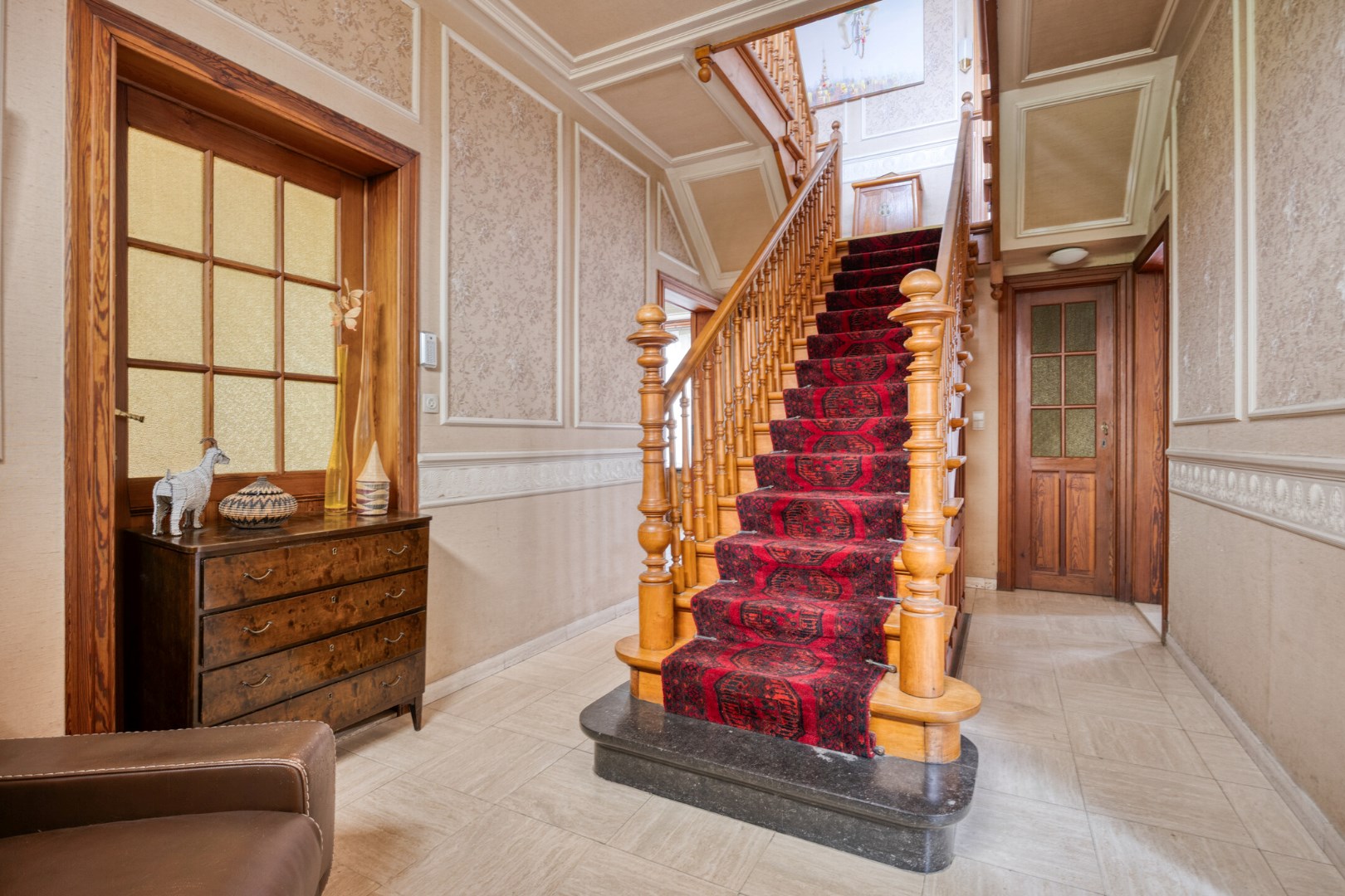 Charmant en karaktervol herenhuis, bureau en praktijkruimte, 4 kamers - 1502 LEMBEEK (HALLE) 