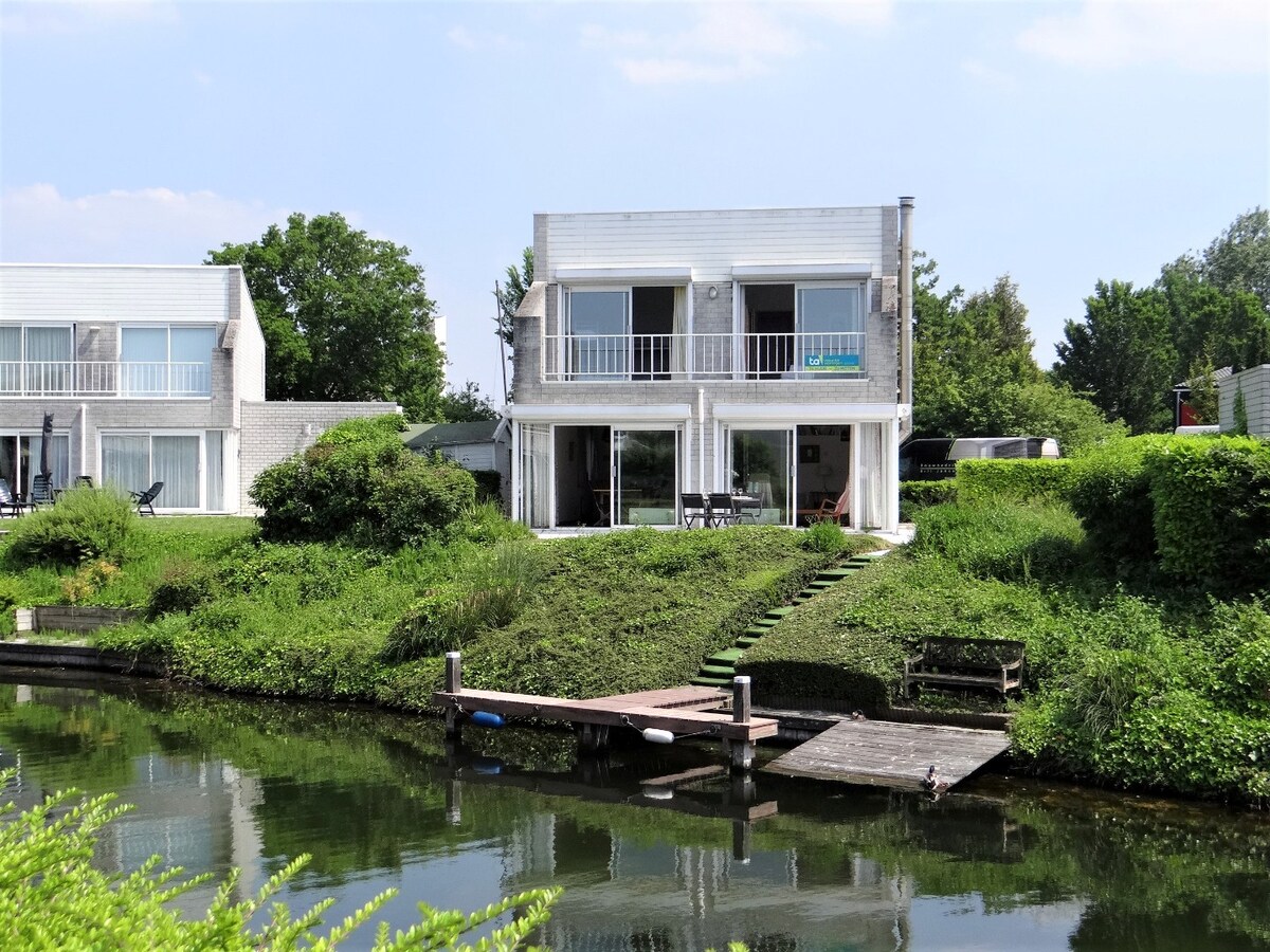 Verkocht | onder voorbehoud eengezinswoning - Kortgene