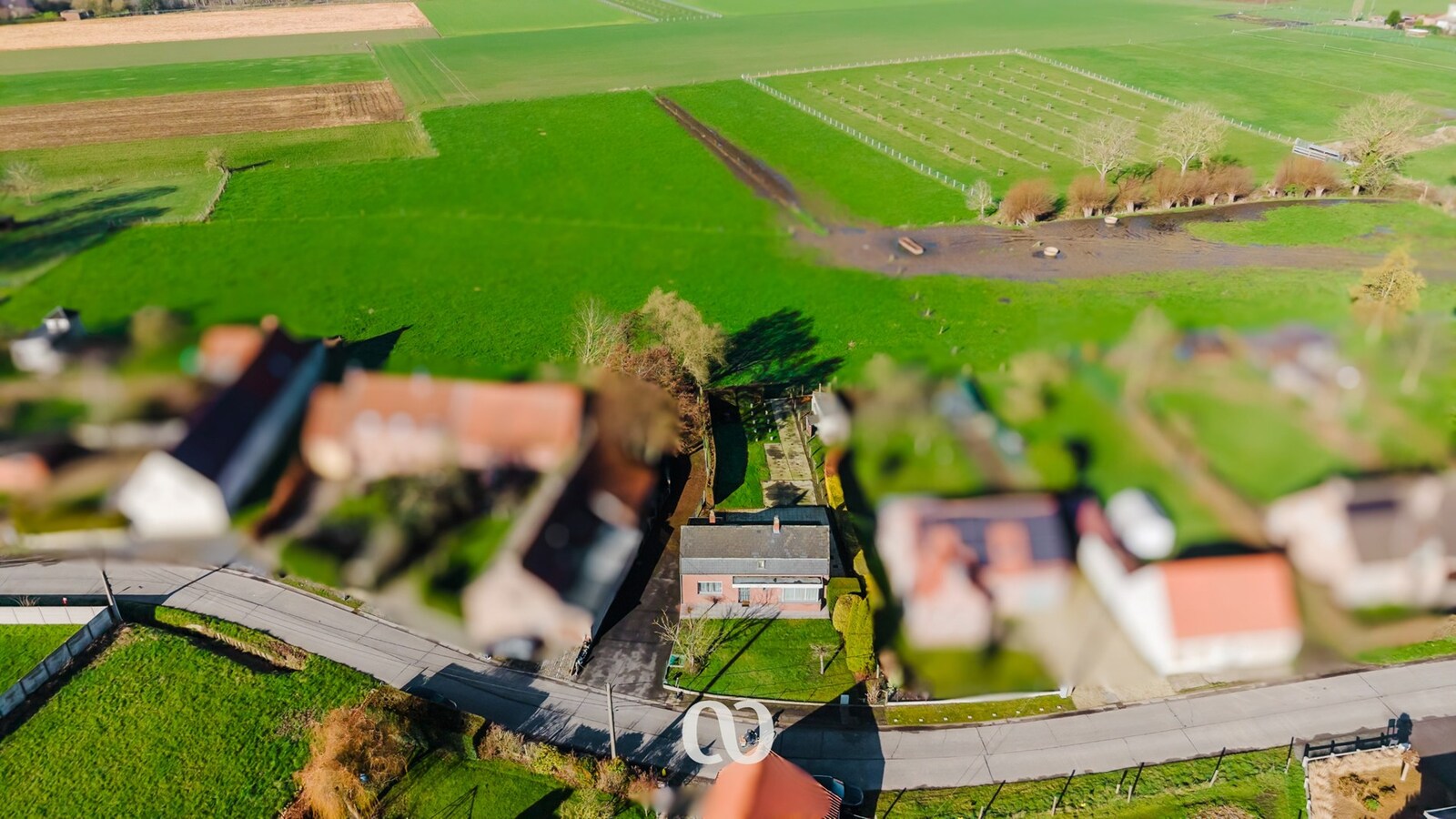 Prachtig gelegen bouwgrond met te slopen woning 