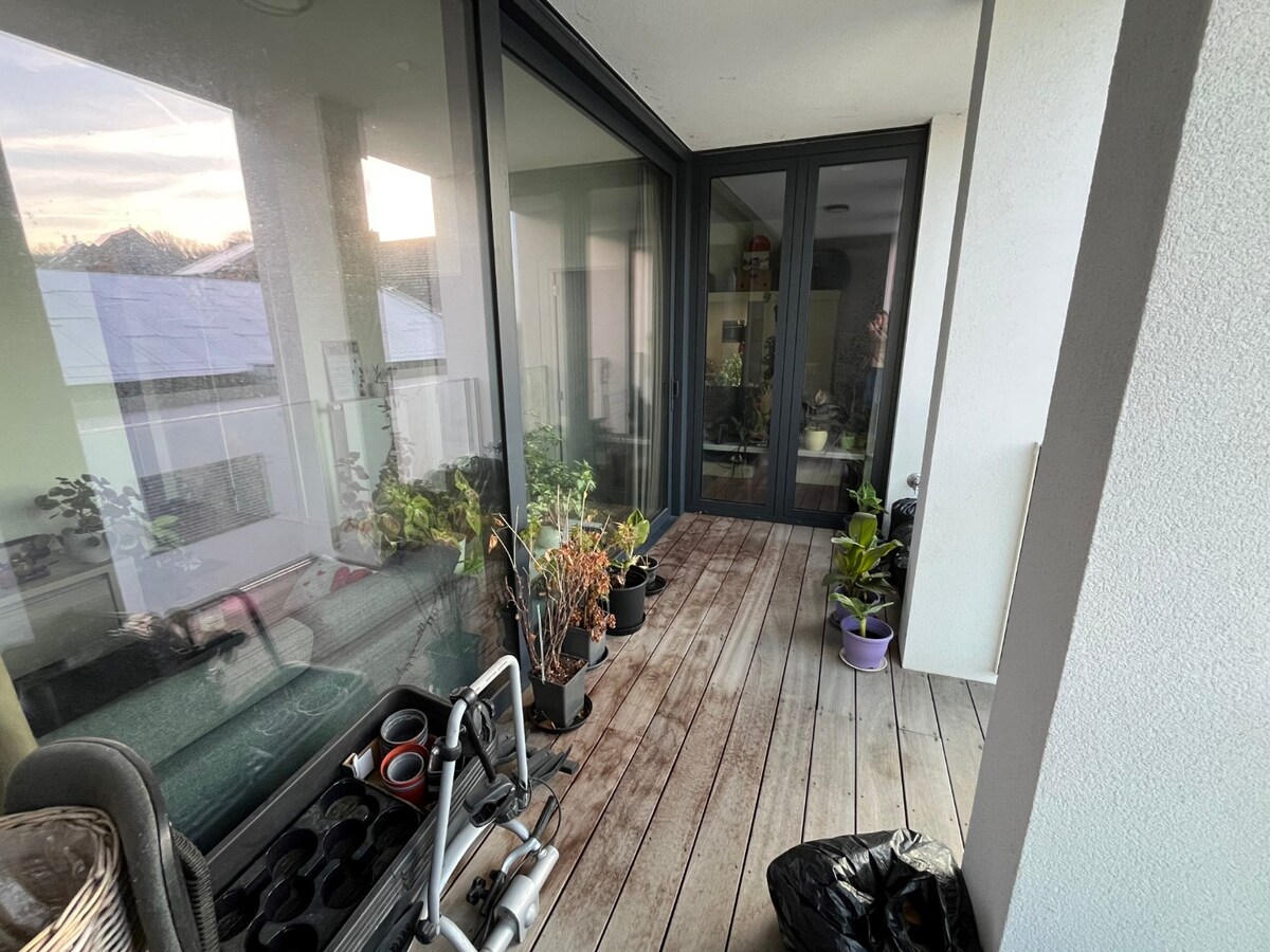 2 slpk-appartement incl. ondergrondse staanplaats ! 