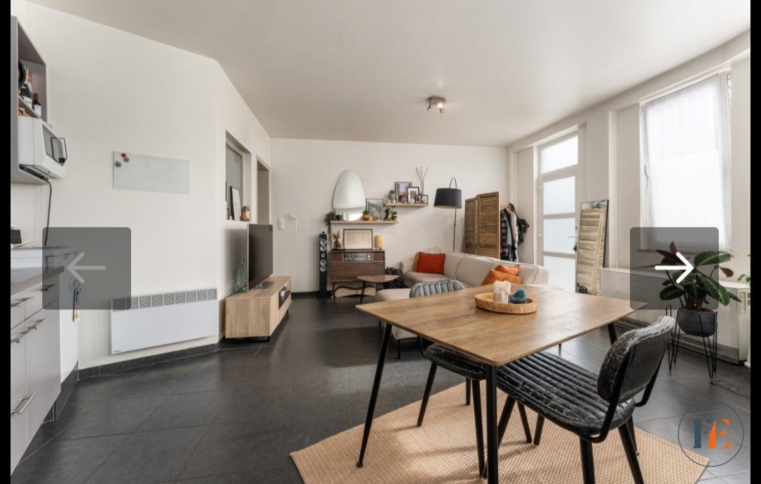 Gezellige hoekwoning in het centrum van Destelbergen. 