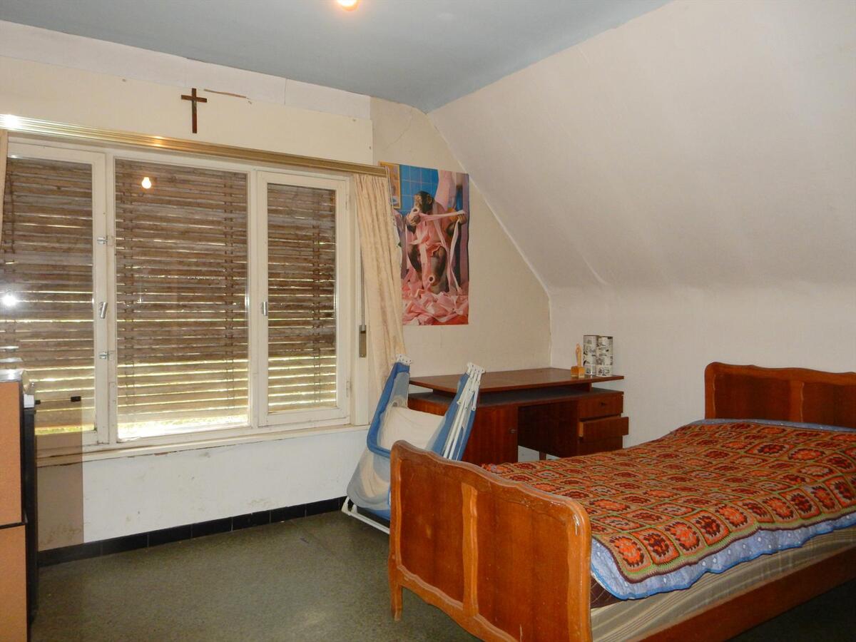 Te renoveren woning op prachtig groene ligging 