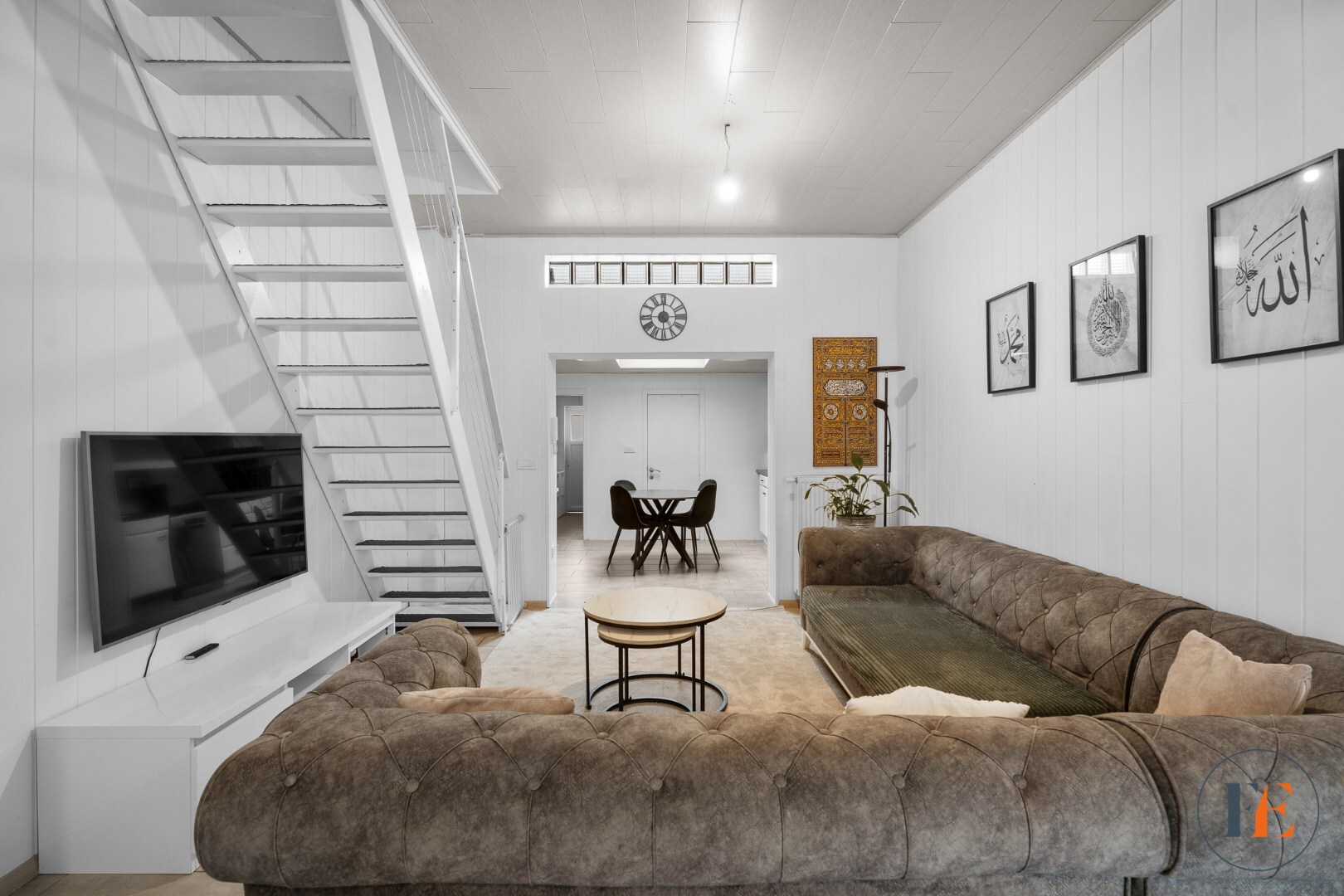 Eengezinswoning met grote tuin 