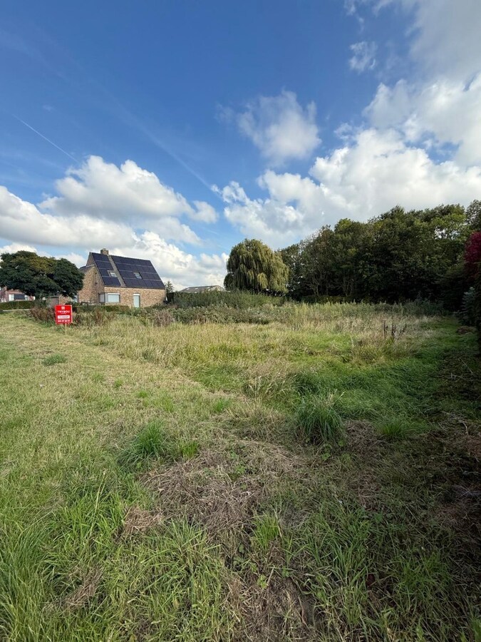 Perceel bouwgrond van 886,5 m² 