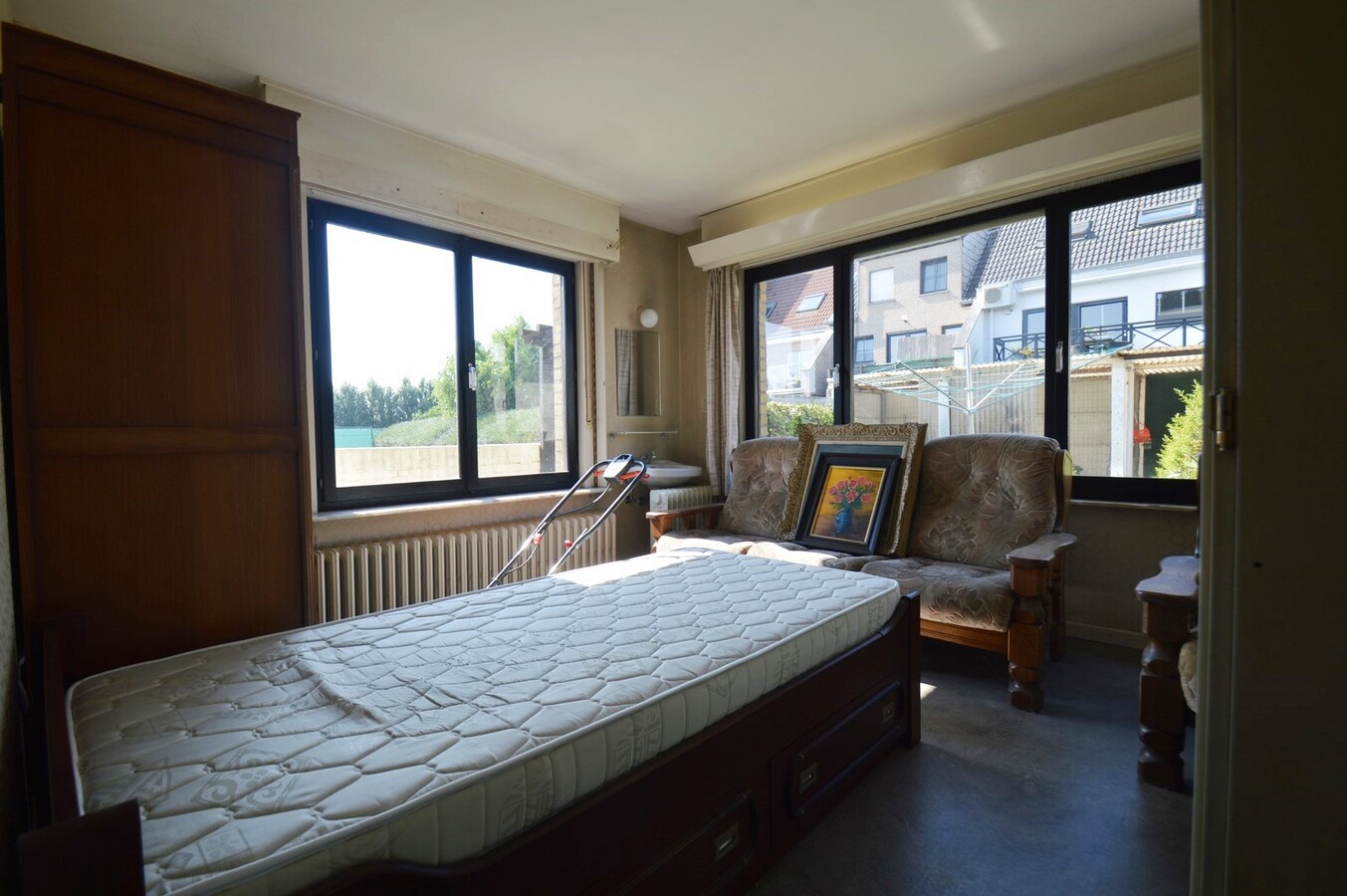 Te renoveren, gelijkvloers appartement met tuin - Knokke 