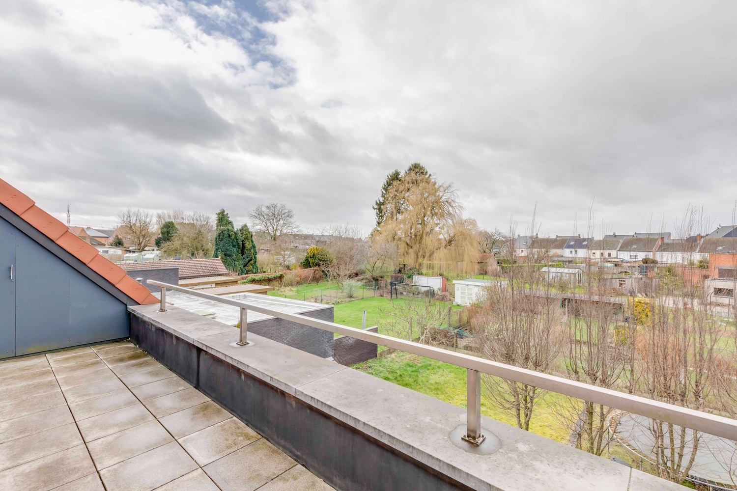 Duplex appartement, 3 slaapkamers en garage hartje Herzele 