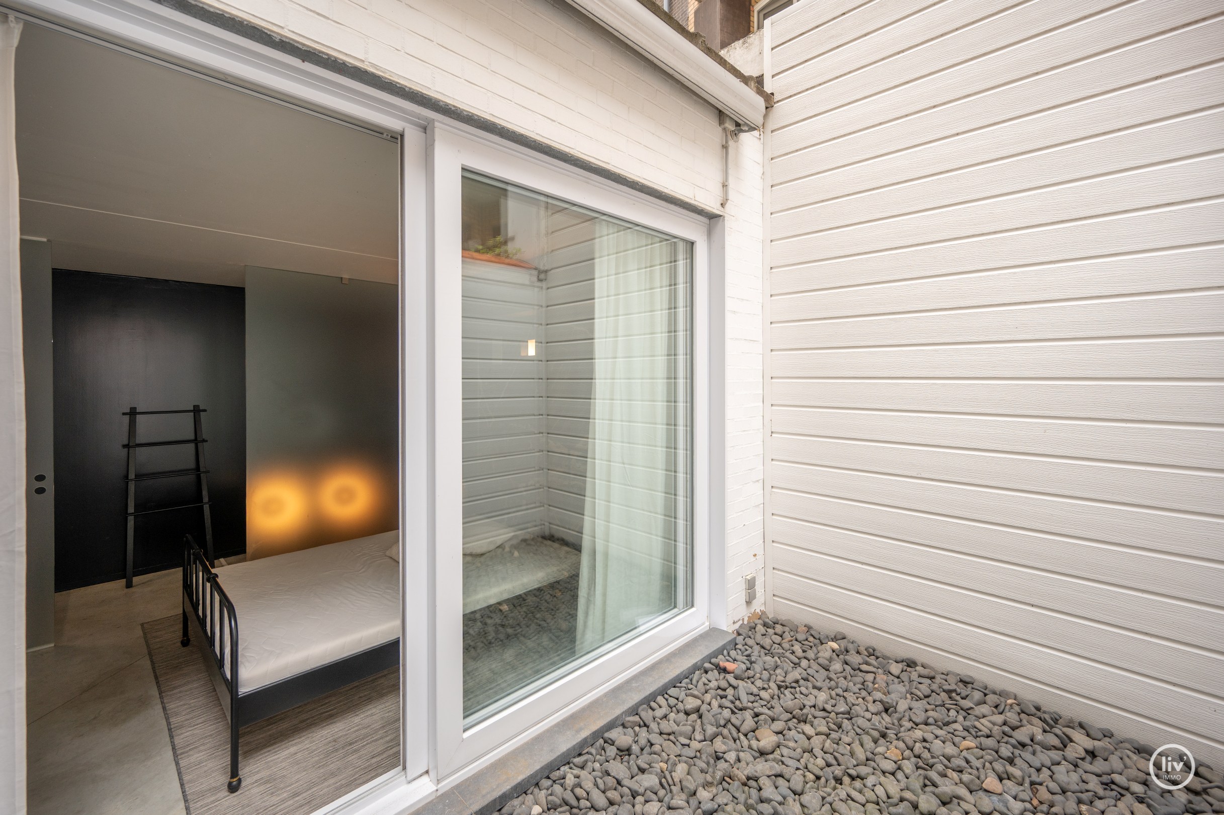 Ruim en mooi afgewerkt appartement gelegen op de zeedijk van Heist 