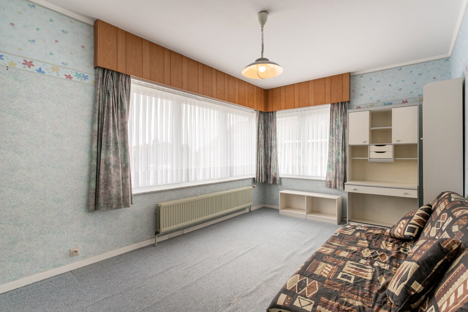 Goed gelegen 3-gevelwoning met 4 slpk 