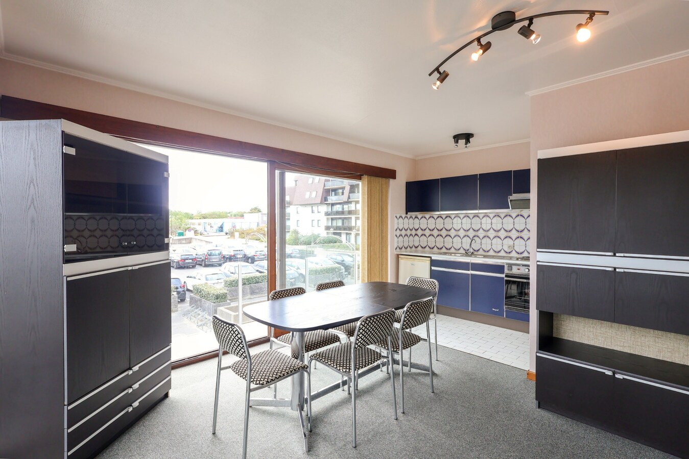 Zonnig appartement met 1 slaapkamer op het IJslandplein van Oostduinkerke 