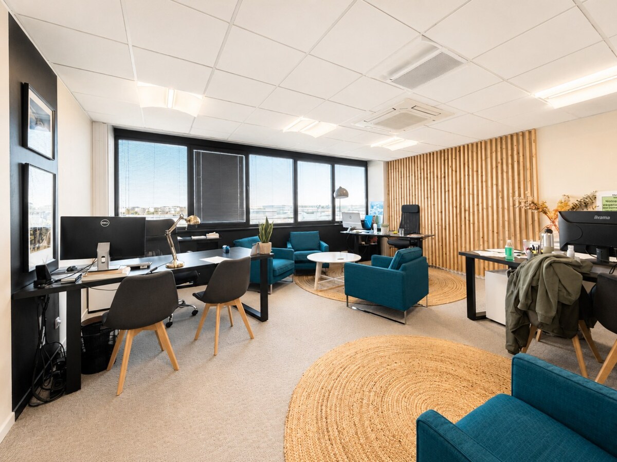 A louer | en négociation - Bureau de prestataires de services - Tournai