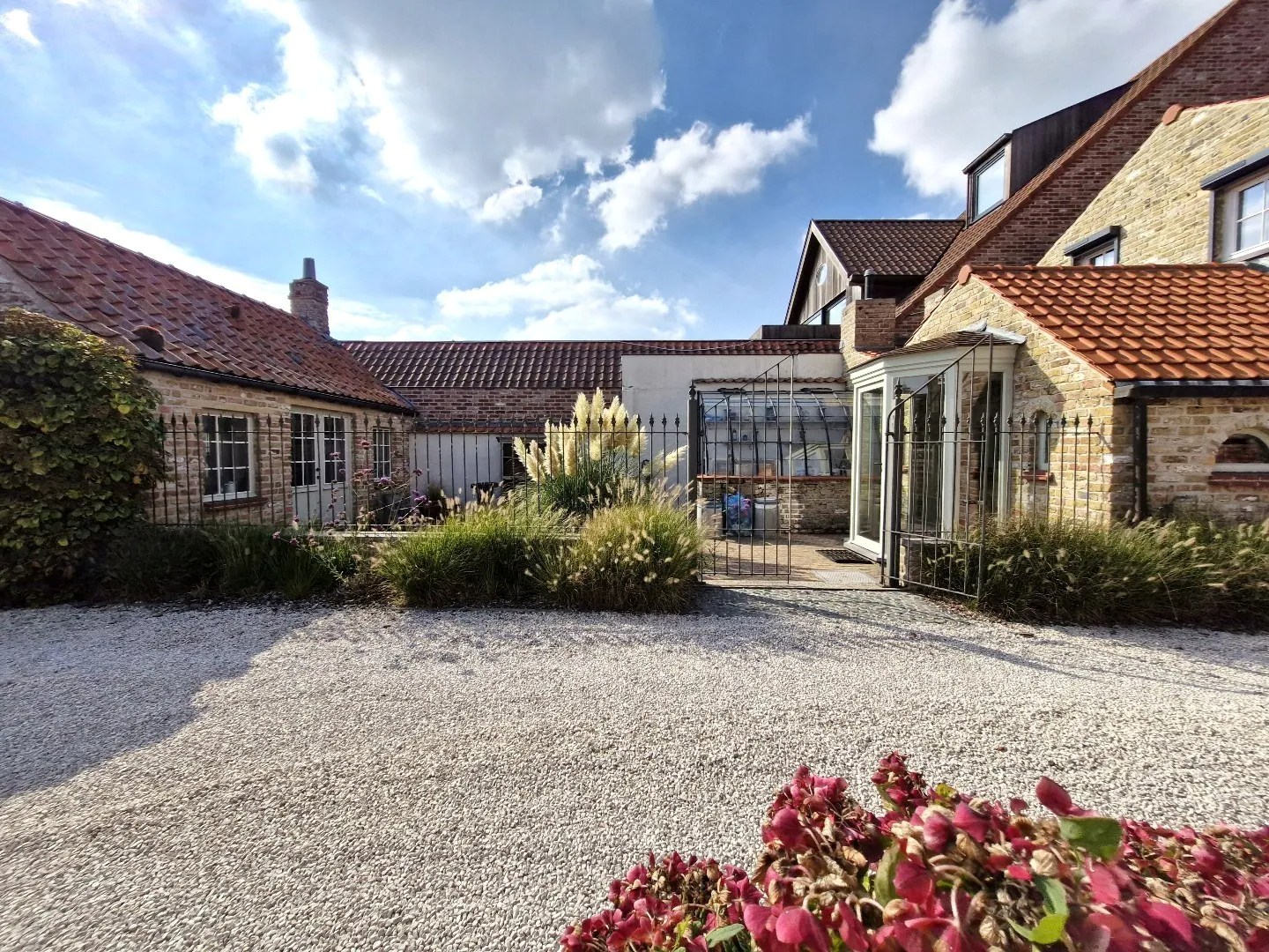 Charmante halfopen woning nabij Knokke met open zichten 