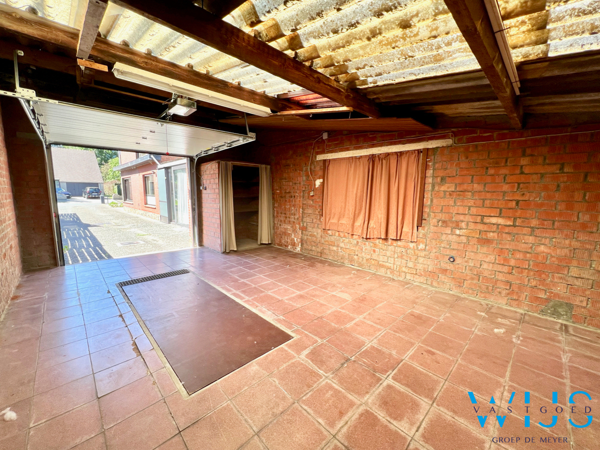 Ruim woonhuis op een zeer rustige locatie in Ertvelde ! 