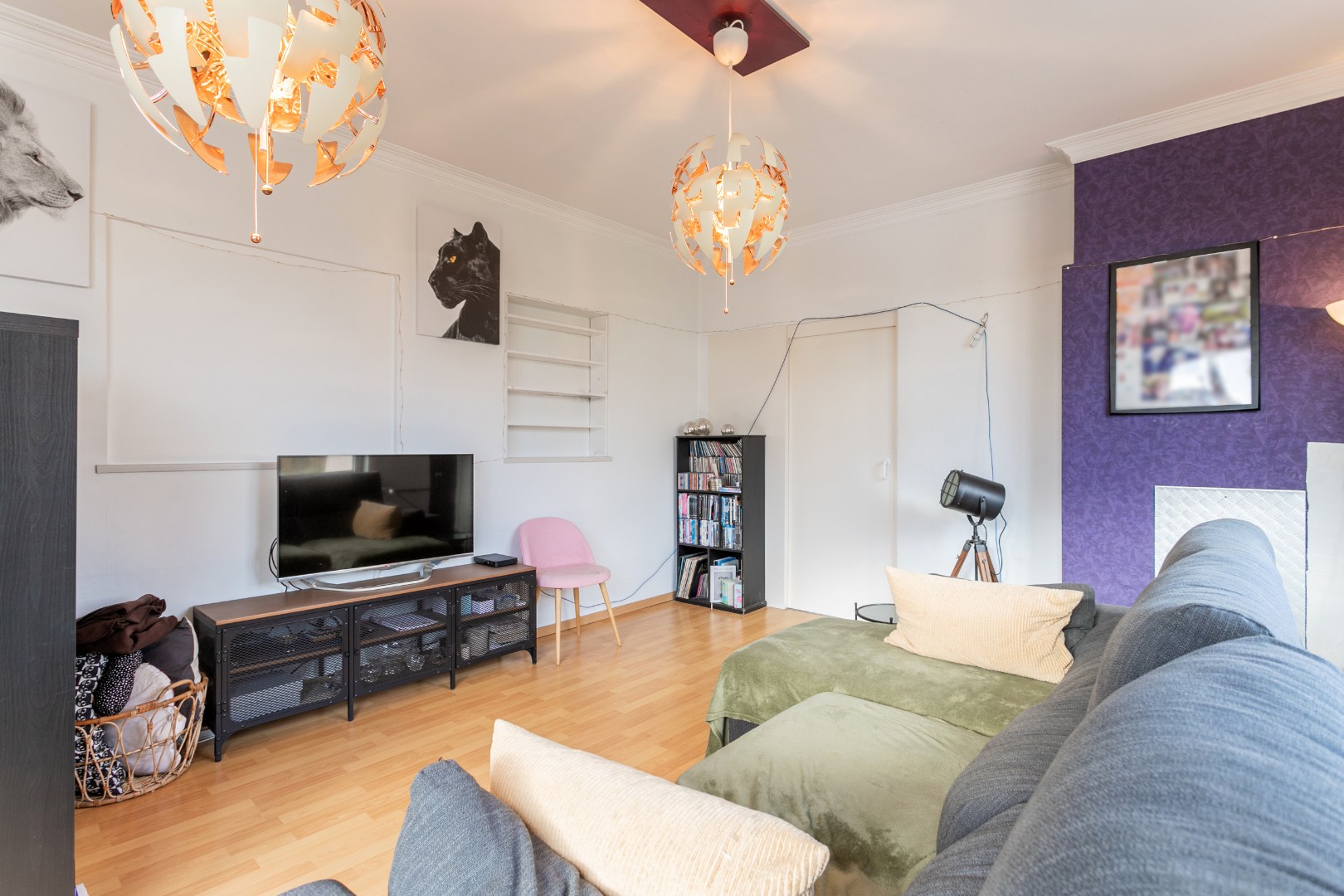 App 200m² met 3 slpks, terras en autostaanplaats te Halle 